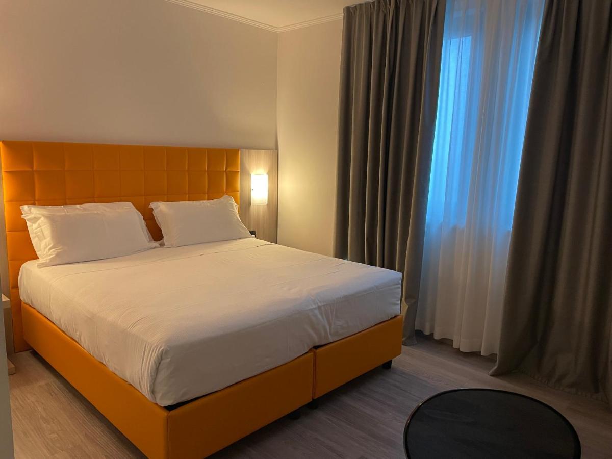 Hotel Omnia Noventa di Piave Eksteriør bilde