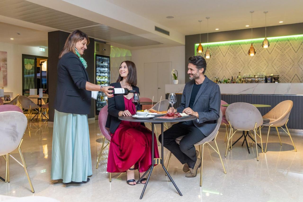 Hotel Omnia Noventa di Piave Eksteriør bilde